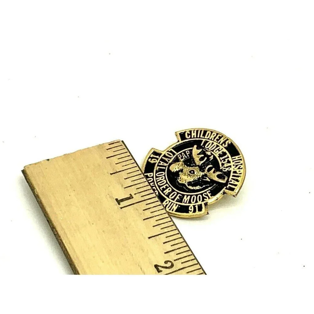 Loyal Order of Moose 1991 Poker Run Vintage Children Hospital Hat Vest Pin 1.2''